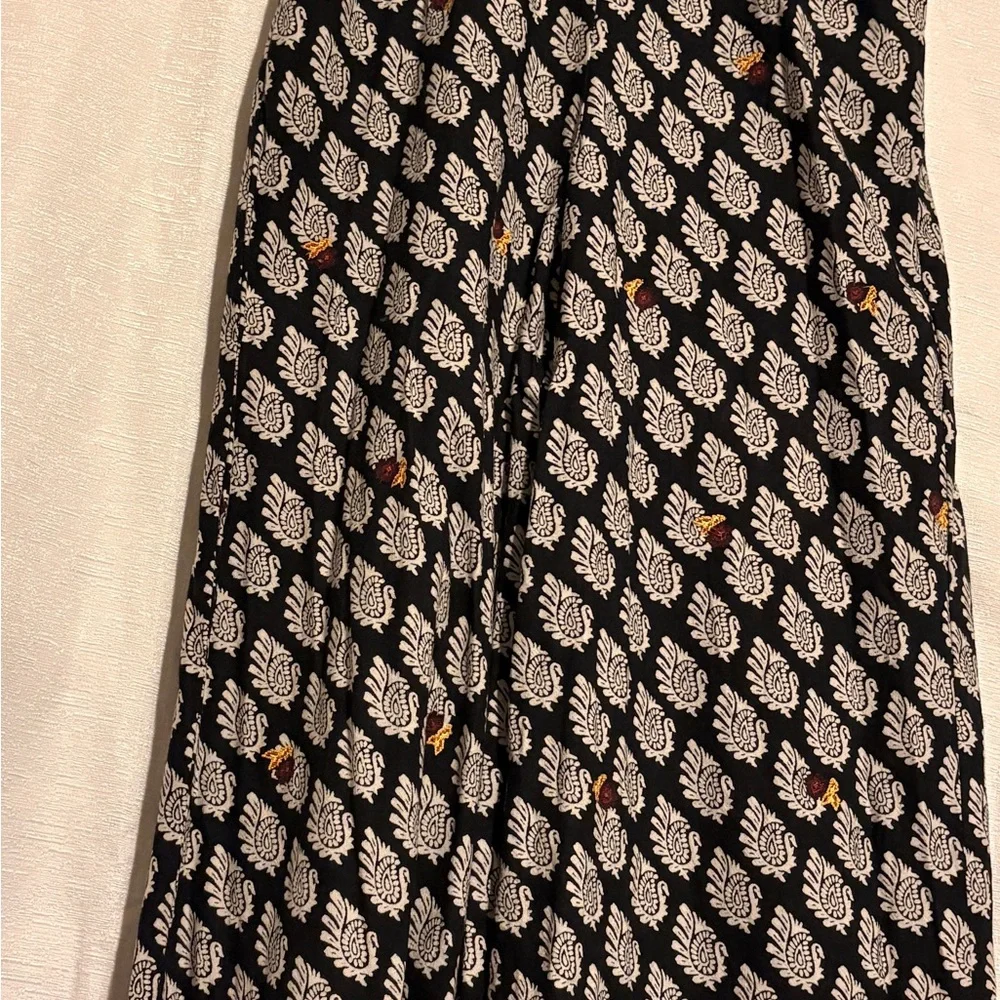 Anthropologie Embroidered Wide-Leg Jumpsuit in Black Floral Motif Overall Sz 4 - Picture 6 of 6